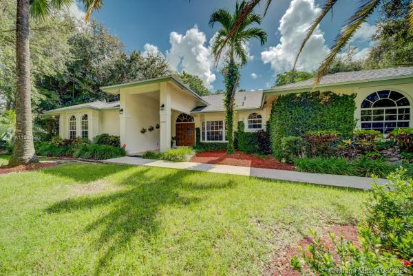 Country Ridge Estates, 26515 SW 173rd Ct, Redland, Florida 33031, image 2
