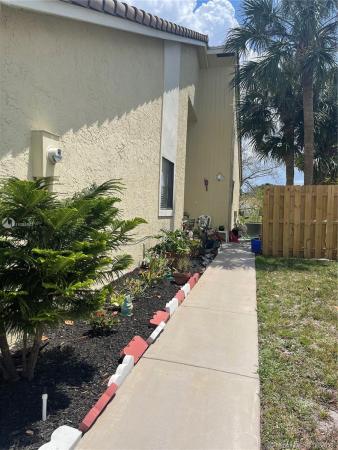 Country Fair, 6228 Country Fair Cir, Boynton Beach, Florida 33437, image 2