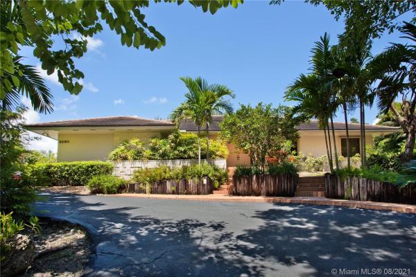 Cocoplum, 8290 La Rampa St, Coral Gables, Florida 33143, image 2