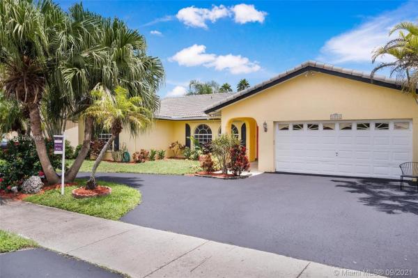 Mediterrania, 15701 SW 139th Ct, Richmond West, Florida 33177, image 2