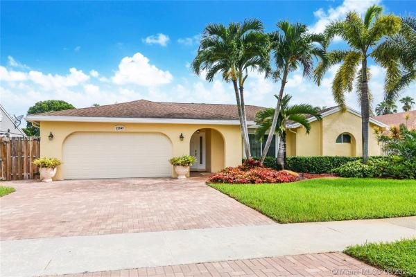 Flamingo Gardens, 11549 SW 51st Ct, Cooper City, Florida 33330, image 2