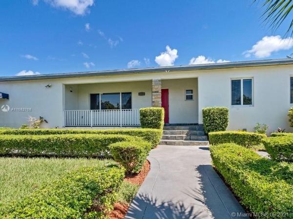 Grapeland, 2301 SW 16th St, Miami, Florida 33145, image 2