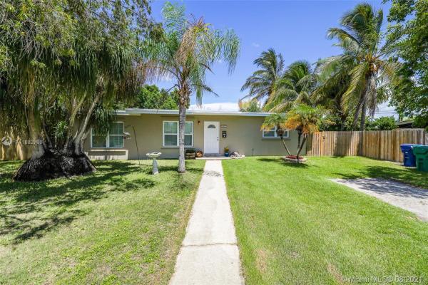 Leisure City Residential, 14475 SW 286th St, Leisure City, Florida 33033, image 2