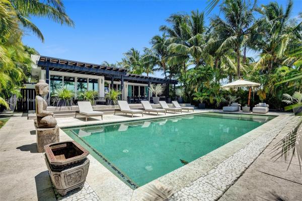 Normandy Golf Course, 970 S Shore Dr, Miami Beach, Florida 33141, image 2