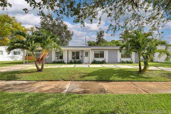 Whispering Pines Estates, 8971 SW 192nd Dr, Cutler Bay, Florida 33157, image 2