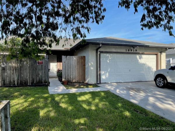 Colonial Pines, 16919 SW 115th Ave, South Miami Heights, Florida 33157, image 2
