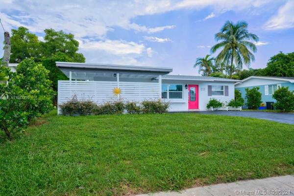 Palm Beach Cabana Colony, 3725 Island Rd, Palm Beach Gardens, Florida 33410, image 2