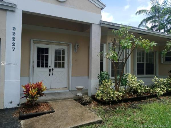 Catalina West, 22227 SW 99th Ct, Cutler Bay, Florida 33190, image 2