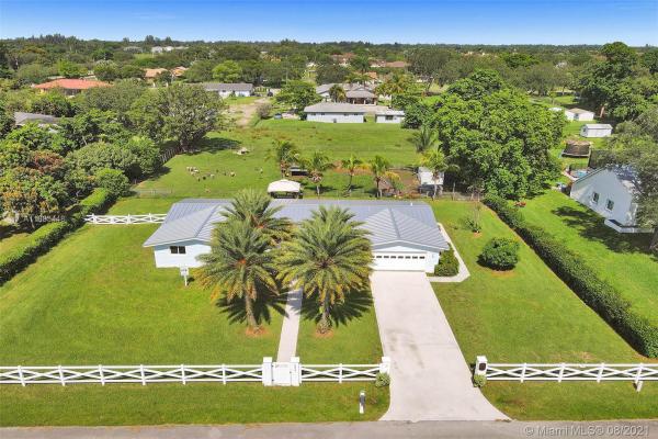 Green Meadows, 5901 SW 163rd Ave, Southwest Ranches, Florida 33331, image 2