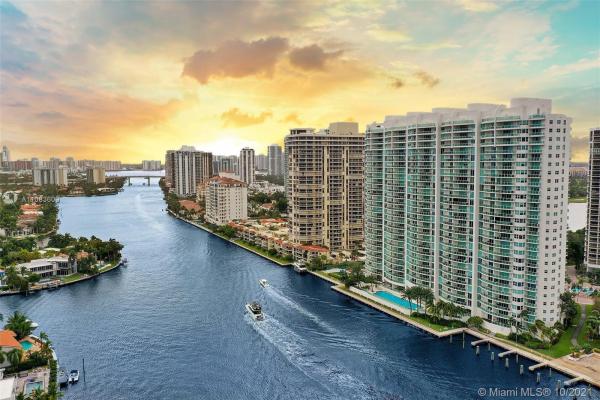 Hamptons South, 20201 E Country Club Dr #2207, Aventura, Florida 33180, image 2