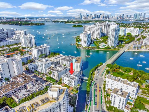 Arcadia, 1674 Bay Rd #406, Miami Beach, Florida 33139, image 2