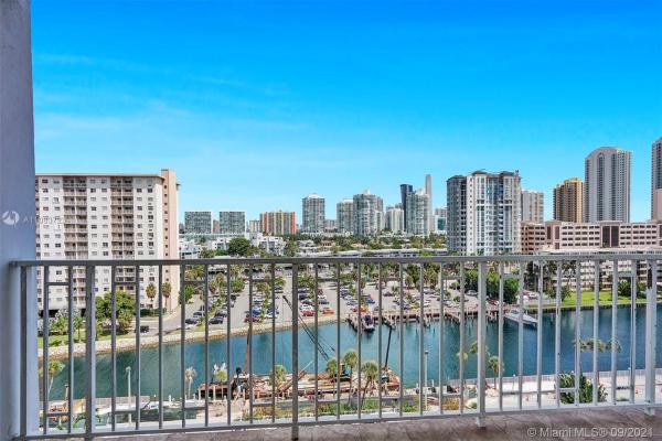 Arlen House West, 500 Bayview Dr #931, Sunny Isles Beach, Florida 33160, image 1