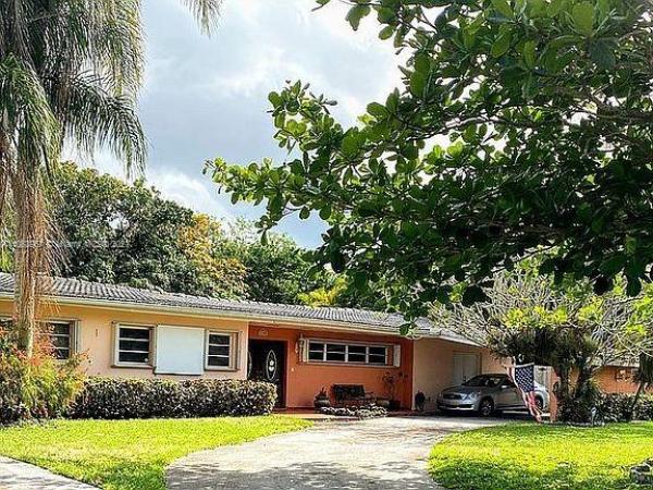 Southland Homes Park, 7300 SW 60th St, Glenvar Heights, Florida 33143, image 1
