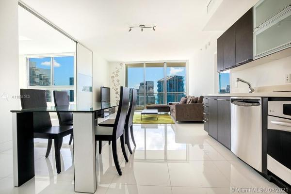 The Ivy At Riverfront, 90 SW 3rd St #3803, Miami, Florida 33130, image 2