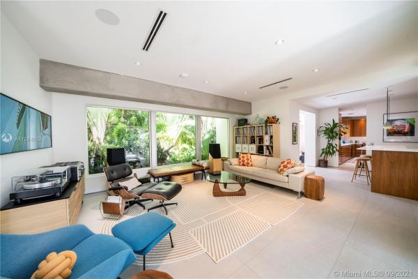 Nautilus, 4554 Nautilus Dr, Miami Beach, Florida 33140, image 2