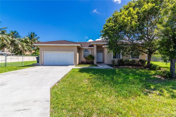 18688 SW 265th St, Redland, Florida 33031, image 2