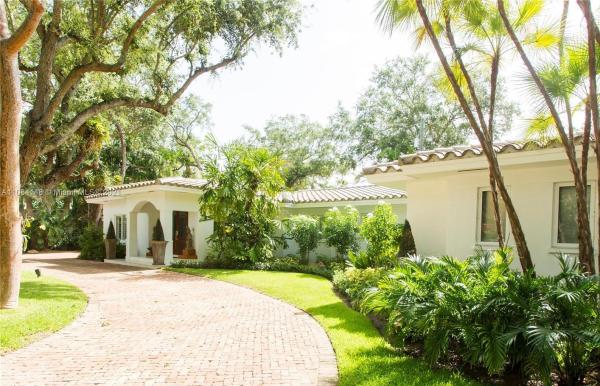 Riviera, 6925 Tordera St, Coral Gables, Florida 33146, image 2