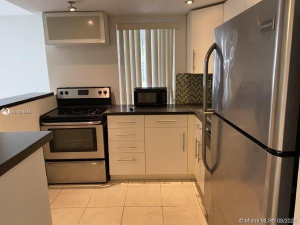 Avila North, 200 177th Dr #115, Sunny Isles Beach, Florida 33160, image 2