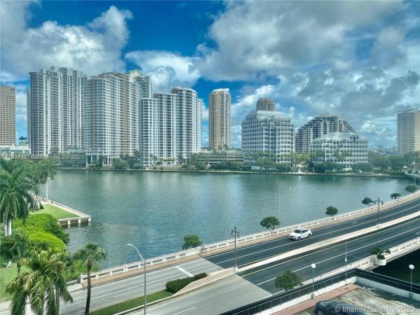 The Four Ambassadors, 801 Brickell Bay Dr #661, Miami, Florida 33131, image 2
