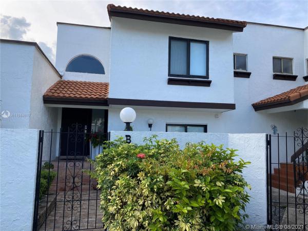 Villa Venezia, 1261 SW 124th Ct #B-22, Tamiami, Florida 33184, image 2