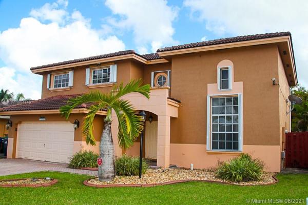 Laguna Ponds, 14350 SW 166th St, Richmond West, Florida 33177, image 2