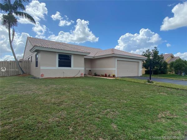 Hawkes Bluff, 5920 Cornwall Ln, Davie, Florida 33331, image 2