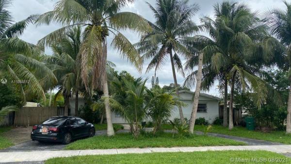 Sierra Mirada, Miami Gardens, Florida 33169, image 2