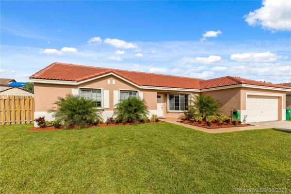 Three Lakes, 17954 SW 137th Pl, Richmond West, Florida 33177, image 2