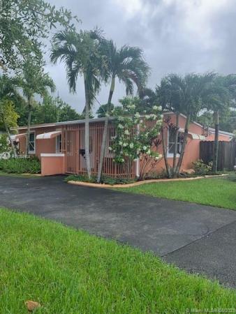Tropical Estates, 5120 SW 97th Ave, Olympia Heights, Florida 33165, image 2