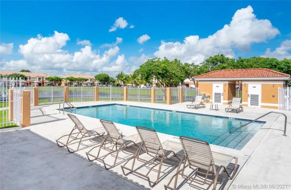 Forest Lake Paradise, 16255 SW 56th Ter, The Hammocks, Florida 33193, image 2