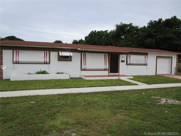 Fulford By The Sea, 1298 NE 155th St, North Miami Beach, Florida 33162, image 2