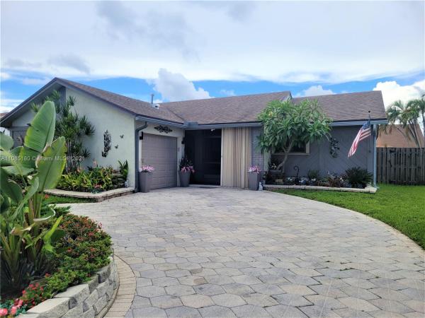 Windward Isle, 11711 NW 37th Pl, Sunrise, Florida 33323, image 2