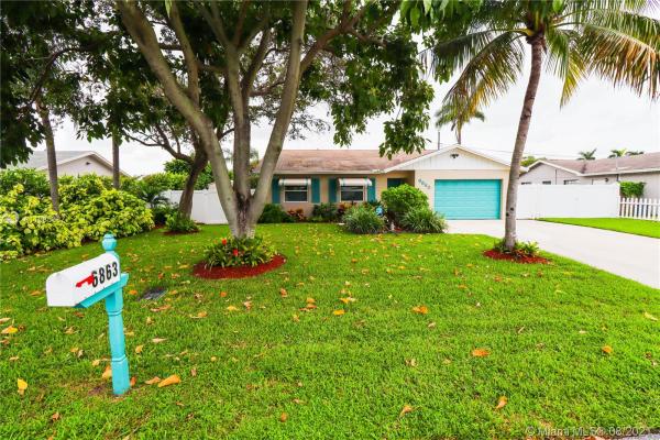 Lake Worth No HOA, 6863 S 19th Ave S, Lake Worth, Florida 33462, image 2