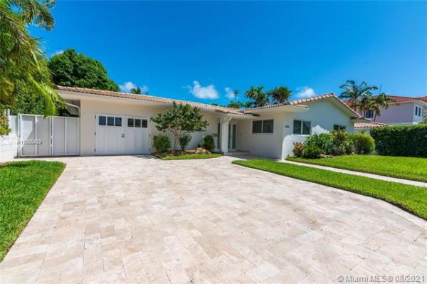 Keystone Island, 2283 Keystone Blvd, North Miami, Florida 33181, image 2