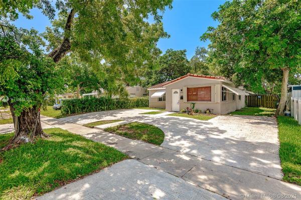Hollywood Park, 2422 Liberty St, Hollywood, Florida 33020, image 1