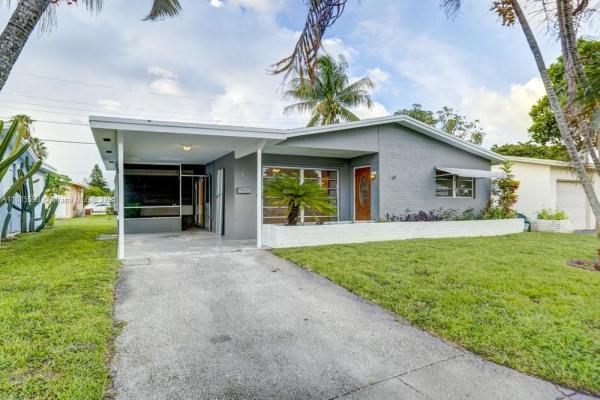 Gold Key Villas, 6805 NW 27th Ct, Sunrise, Florida 33313, image 2