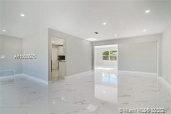 West Gate Estates, 3010 NW 44th Ave, Lauderdale Lakes, Florida 33313, image 2