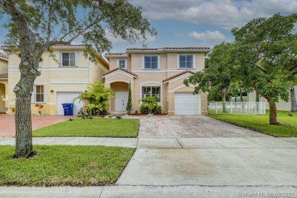 Marina Isle At Nautica, 17034 SW 39th Ct, Miramar, Florida 33027, image 2