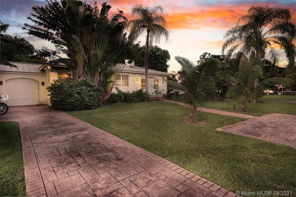 Griffing Biscayne Park Estates, 741 NE 116th St, Biscayne Park, Florida 33161, image 2