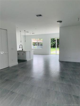 Biscayne Gardens, 278 N BISCAYNE RIVER DR, Golden Glades, Florida 33169, image 2