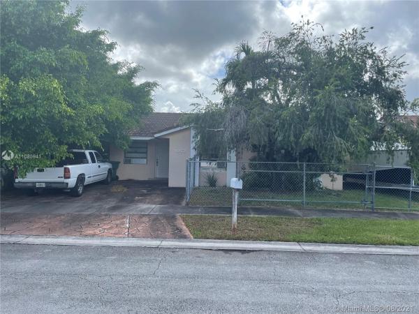 Vista, 1052 NW 127th Path, Tamiami, Florida 33182, image 2