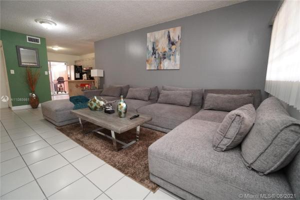 El Prado 13, 7825 W 29th Ln #101-23, Hialeah, Florida 33018, image 1