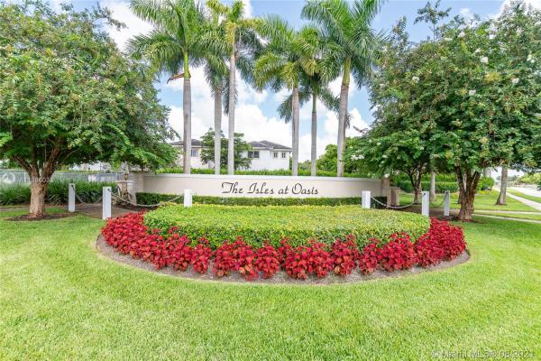 Emilios Place At Oasis, 3358 NE 3rd Dr, Homestead, Florida 33033, image 2