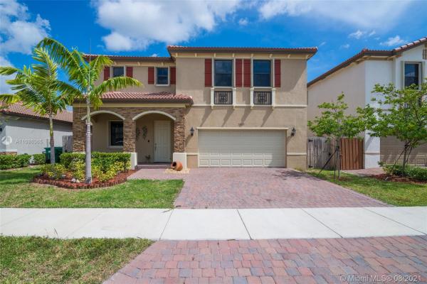 Silver Palms Southwest, 11827 SW 242nd Ter, Princeton, Florida 33032, image 2