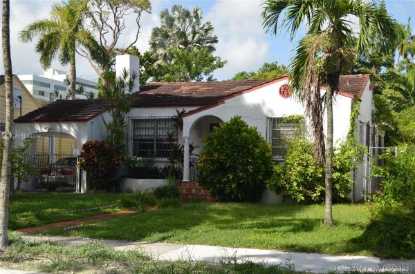 East Shenandoah, 241 SW 31st Rd, Miami, Florida 33129, image 2