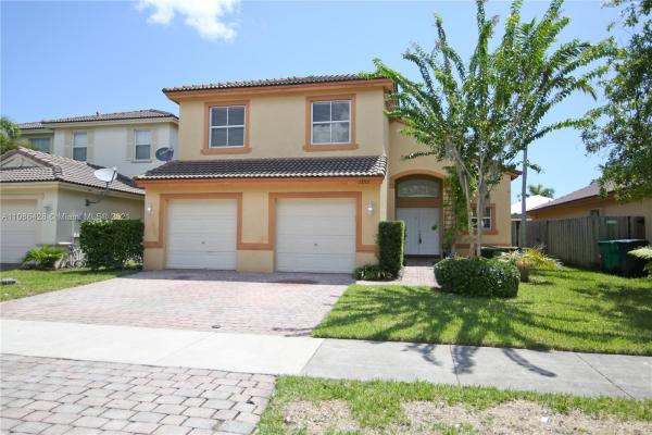 Spicewood, 23705 SW 107th Pl, Princeton, Florida 33032, image 2