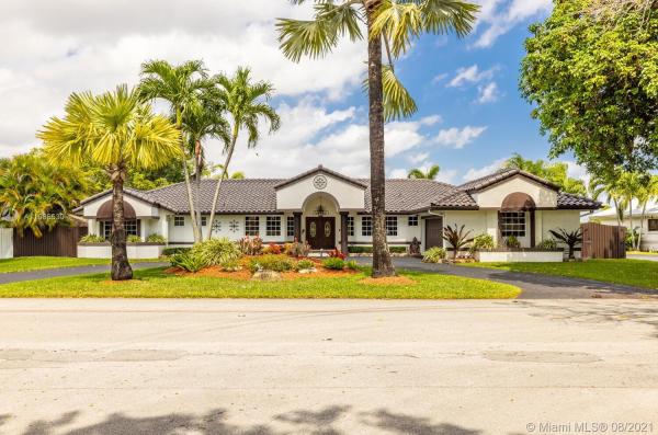Calusa Club Estates, 12911 S Calusa Club Dr, The Crossings, Florida 33186, image 2