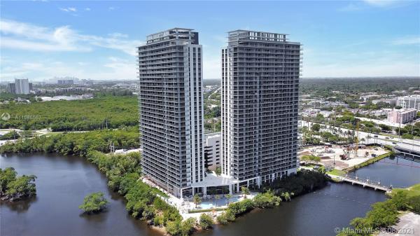 The Harbour South Tower, 16385 Biscayne Blvd #521, North Miami Beach, Florida 33160, image 2