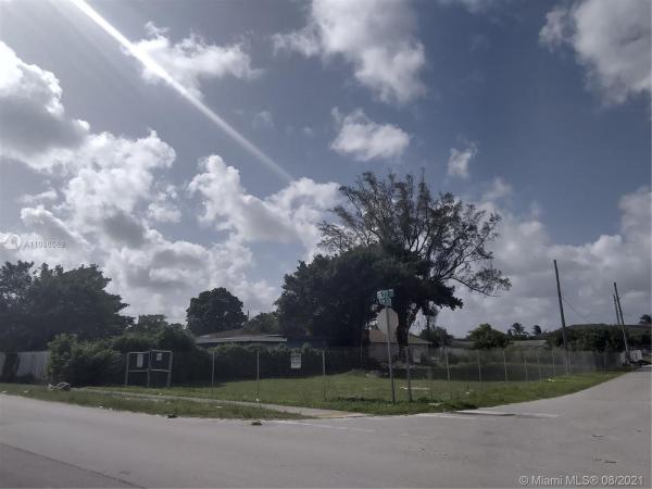 75th St Highlands, 7508 NW 21st Ct, Gladeview, Florida 33147, image 2