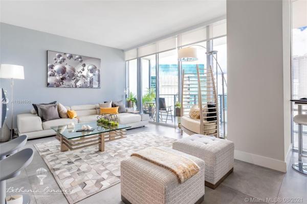 Brickell House, 1300 Brickell Bay Dr #4100, Miami, Florida 33131, image 2